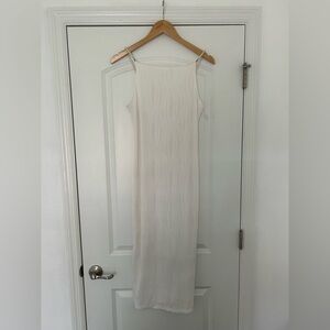 White Ripple Texture Body-con Dress
